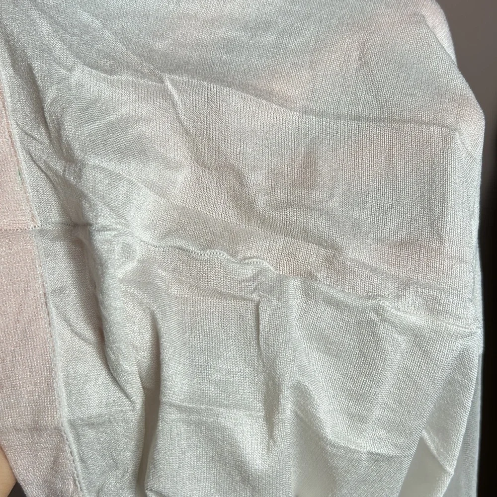 Givenchy Body Gleamers Superbe Shimmery Sheer Leg Control Top Pantyhose size C